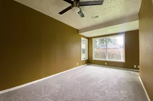 11533 SE Market St, Portland, OR 97216 - Photo 11