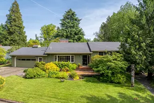 8836 SW 56th Ave, Portland, OR 97219 - Photo 1