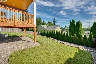 124 W 12th Way, La Center, WA 98629 - Photo 27