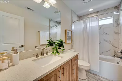 124 W 12th Way, La Center, WA 98629 - Photo 21