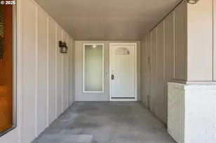 2730 Cheryl St, Eugene, OR 97408 - Photo 5