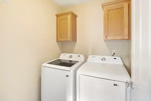 1558 NE 10th Pl, Canby, OR 97013 - Photo 25