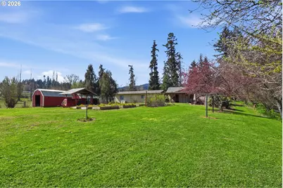 3301 Wyeast Rd, Hood River, OR 97031 - Photo 27