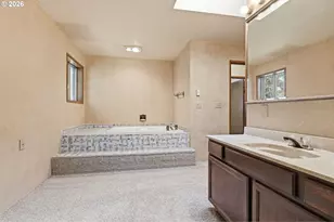 3301 Wyeast Rd, Hood River, OR 97031 - Photo 7