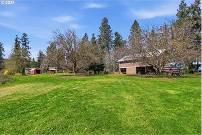 3301 Wyeast Rd, Hood River, OR 97031 - Photo 35