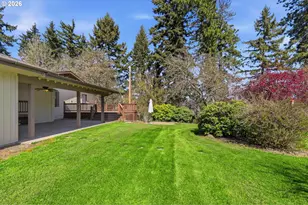 3301 Wyeast Rd, Hood River, OR 97031 - Photo 17