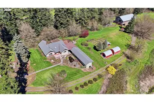 3301 Wyeast Rd, Hood River, OR 97031 - Photo 1