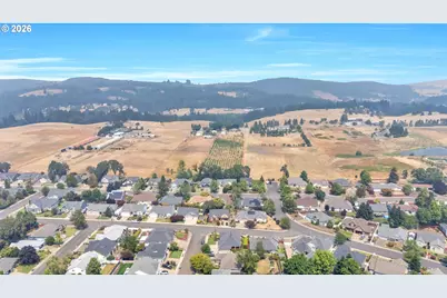 338 NW Foxglove St, Dallas, OR 97338 - Photo 45