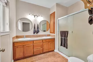 338 NW Foxglove St, Dallas, OR 97338 - Photo 23