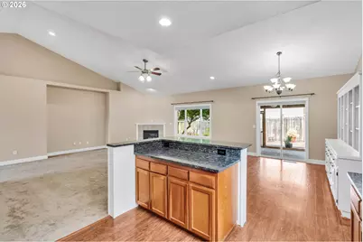 338 NW Foxglove St, Dallas, OR 97338 - Photo 13