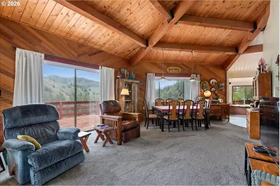20480 Hwy 395 N, Mount Vernon, OR 97865 - Photo 11
