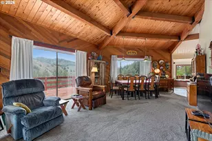 20480 Hwy 395 N, Mount Vernon, OR 97865 - Photo 11