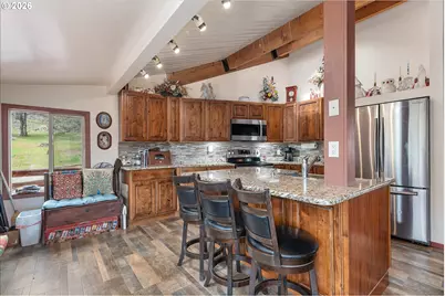 20480 Hwy 395 N, Mount Vernon, OR 97865 - Photo 5