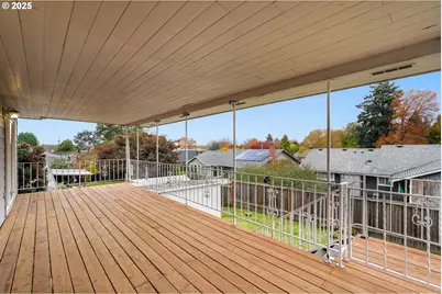 4134 NE 131st Pl, Portland, OR 97230 - Photo 11