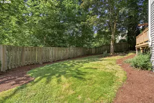 2736 SW 28th Dr, Portland, OR 97219 - Photo 43