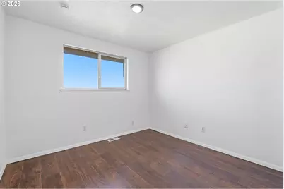 125 NE 8th St, Hermiston, OR 97838 - Photo 11