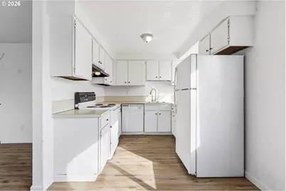 125 NE 8th St, Hermiston, OR 97838 - Photo 7