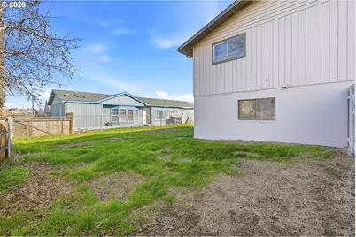 125 NE 8th St, Hermiston, OR 97838 - Photo 33