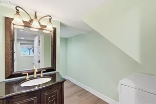 5623 SW Boundary St, Portland, OR 97221 - Photo 23