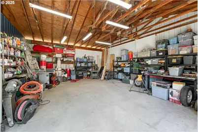 7654 North Bank Rd, Roseburg, OR 97470 - Photo 43