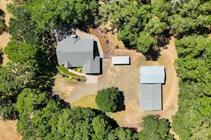 7654 N Bank Rd, Roseburg, OR 97470 - Photo 45