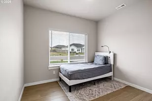 912 Medina Ave, Sutherlin, OR 97479 - Photo 31