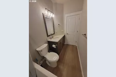 912 Medina Ave, Sutherlin, OR 97479 - Photo 11