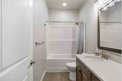 912 Medina Ave, Sutherlin, OR 97479 - Photo 33