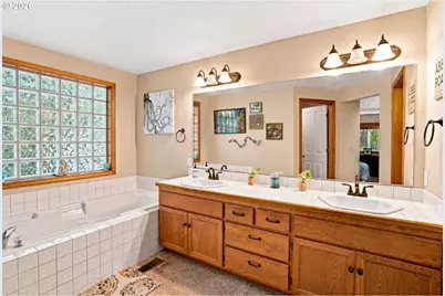 845 Raintree Way, Springfield, OR 97477 - Photo 27
