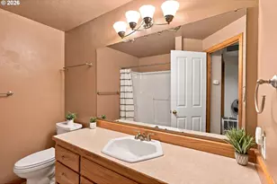 845 Raintree Way, Springfield, OR 97477 - Photo 35