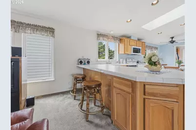 109 NW Sunset Way, Waldport, OR 97394 - Photo 11