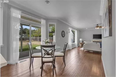 2775 Wallace Hills Ct, Salem, OR 97304 - Photo 15