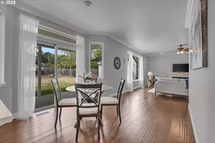 2775 Wallace Hills Ct, Salem, OR 97304 - Photo 13