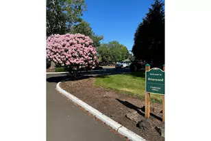 1400 Candlelight Dr, Eugene, OR 97402 - Photo 45