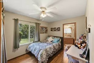 93748 Bay Park Ln, Coos Bay, OR 97420 - Photo 7