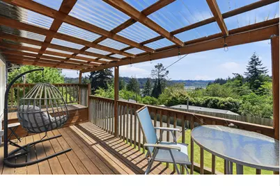 93748 Bay Park Ln, Coos Bay, OR 97420 - Photo 31