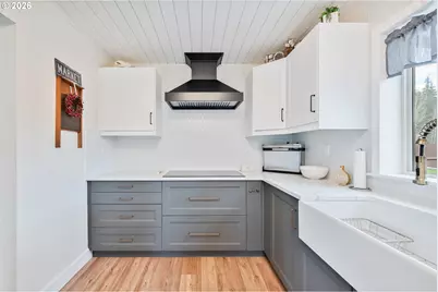 1239 Rose Valley Rd, Kelso, WA 98626 - Photo 17