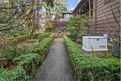 2897 SW Rutland Ter, Portland, OR 97205 - Photo 39