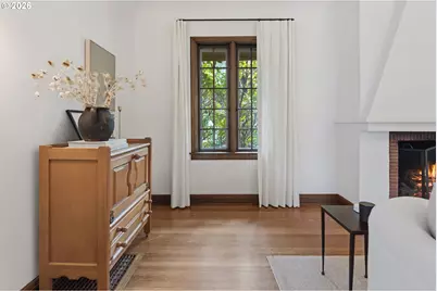 2897 SW Rutland Ter, Portland, OR 97205 - Photo 11