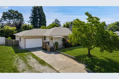 2918 SE 143rd Ave, Portland, OR 97236 - Photo 1