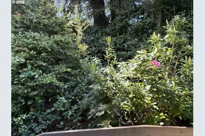 665 Village Pines Dr, Coos Bay, OR 97420 - Photo 21