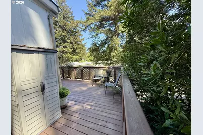665 Village Pines Dr, Coos Bay, OR 97420 - Photo 19