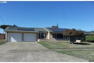 136 NE Ash St, Sheridan, OR 97378 - Photo 1