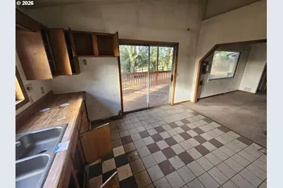 8105 SE 282nd Ave, Gresham, OR 97080 - Photo 15