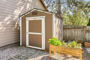 12785 SW Percheron Ln, Beaverton, OR 97008 - Photo 35