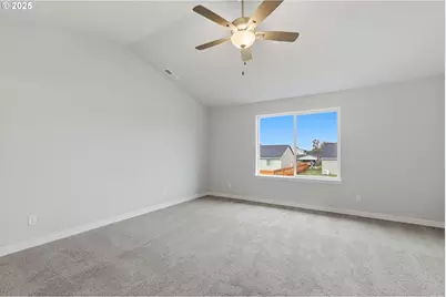 730 E Fourth St, Yamhill, OR 97148 - Photo 23