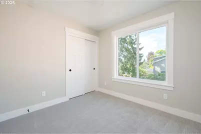 7359 NE Klickitat St, Portland, OR 97213 - Photo 13
