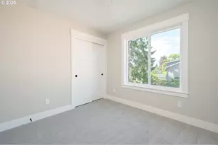 7359 NE Klickitat St, Portland, OR 97213 - Photo 13