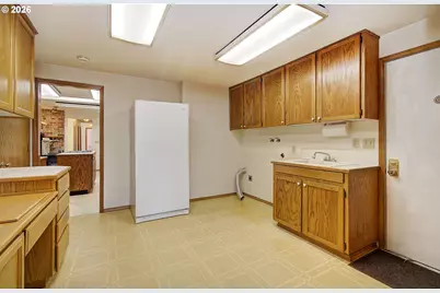 4911 NE 27th Ct, Vancouver, WA 98663 - Photo 9