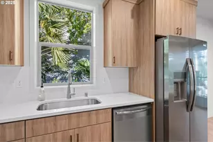 310 Barr Dr, Kelso, WA 98626 - Photo 15